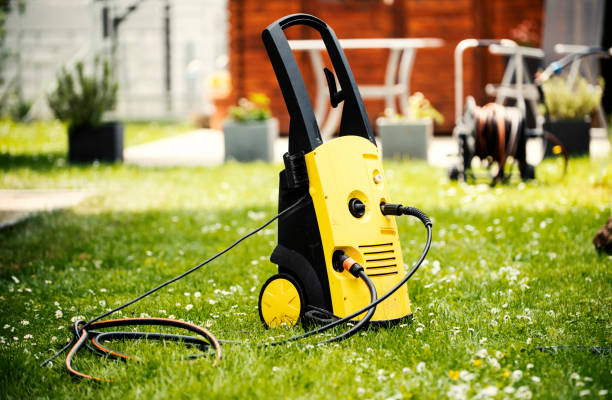 Animal Enclosure Cleaning in Enterprise, UT